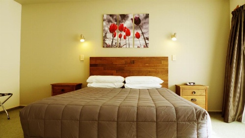 Rotorua Coachman Spa Motel image 42